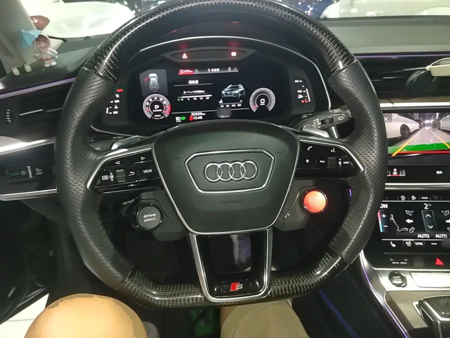 Audi A6 2021 allroad quattro Explorer 55 TFSI Prestige Off-Road Model — миниатюра 13