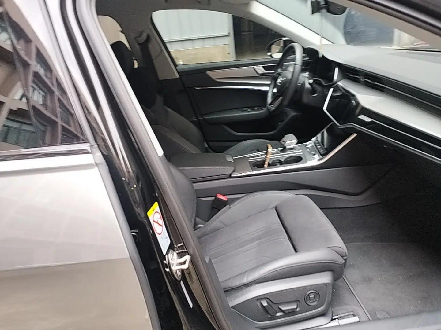 Audi A6 2023 Avant Futurist 45 TFSI Prestige Dynamic Edition — миниатюра 19