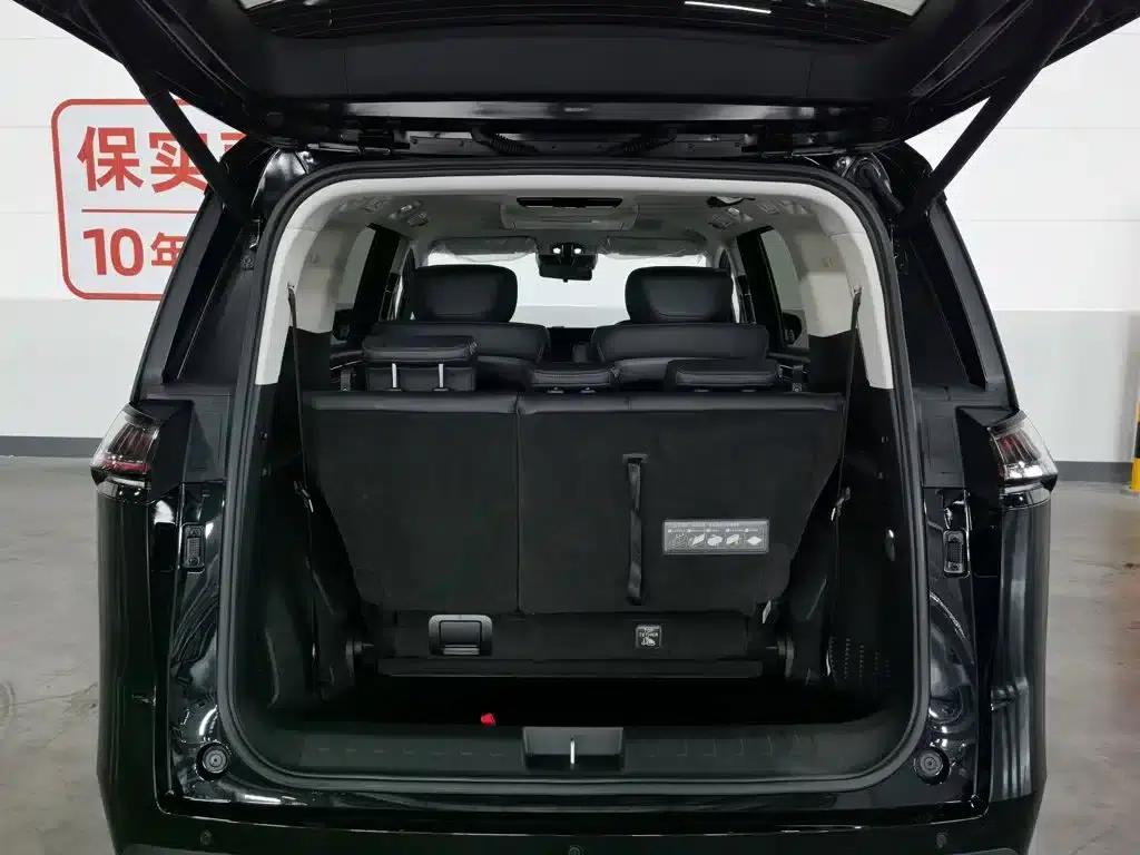 Trumpchi E8 2024 Glory Series 2.0L Glory Edition — миниатюра 16