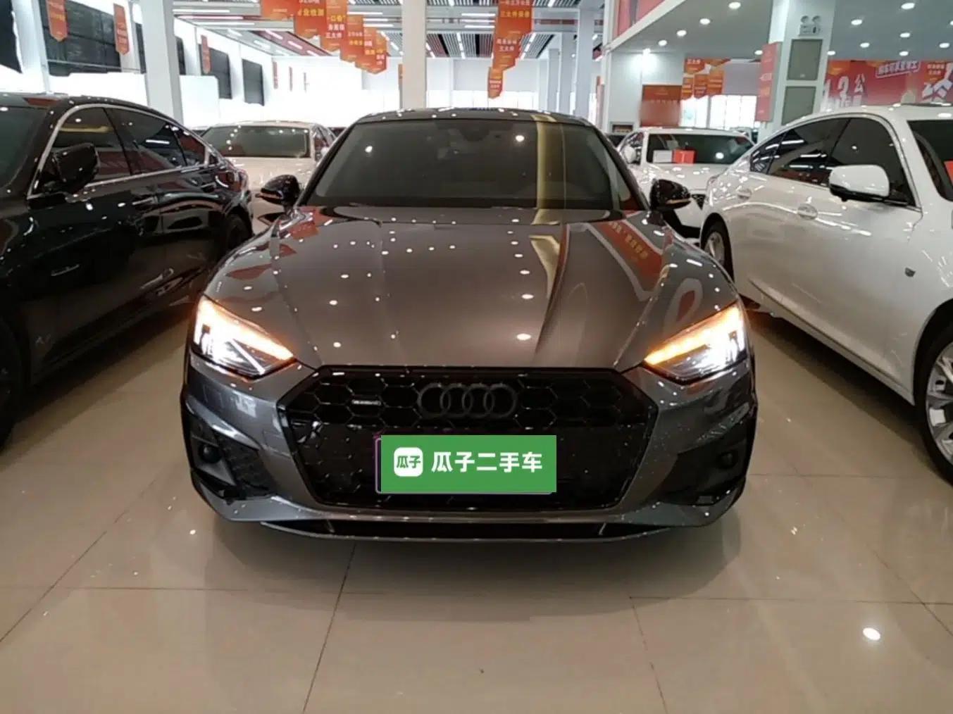 Audi A5 2024 Sportback 40 TFSI quattro Luxury Dynamic Model — миниатюра 2