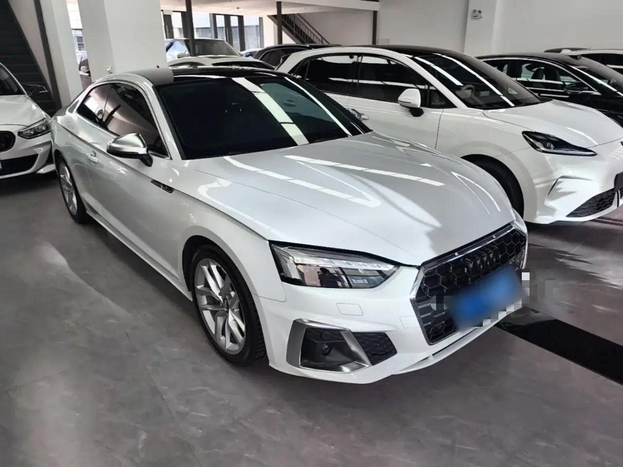 Audi A5 2021 Coupe 40 TFSI Fashionable and Dynamic Model — миниатюра 3