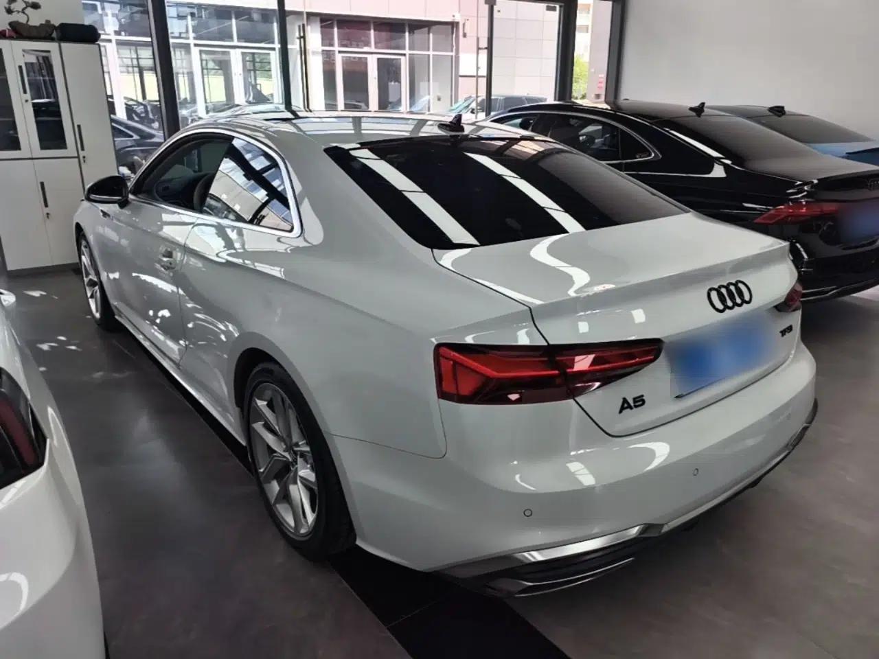 Audi A5 2021 Coupe 40 TFSI Fashionable and Dynamic Model — миниатюра 4