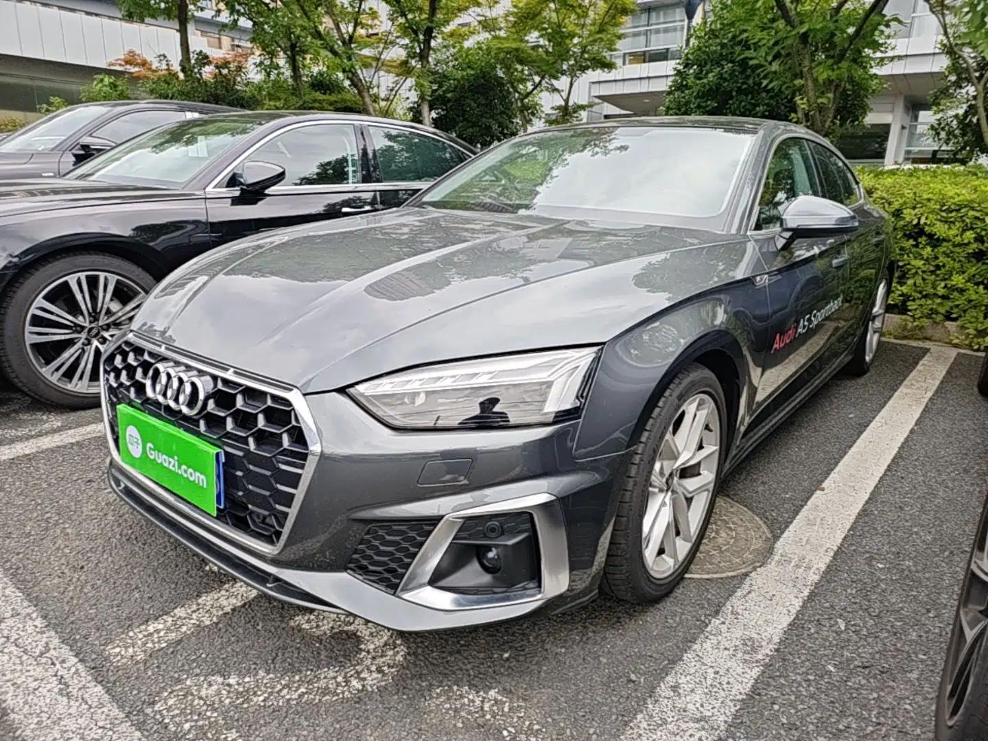 Audi A5 2024 Sportback 40 TFSI Fashionable and Dynamic Model — миниатюра 1