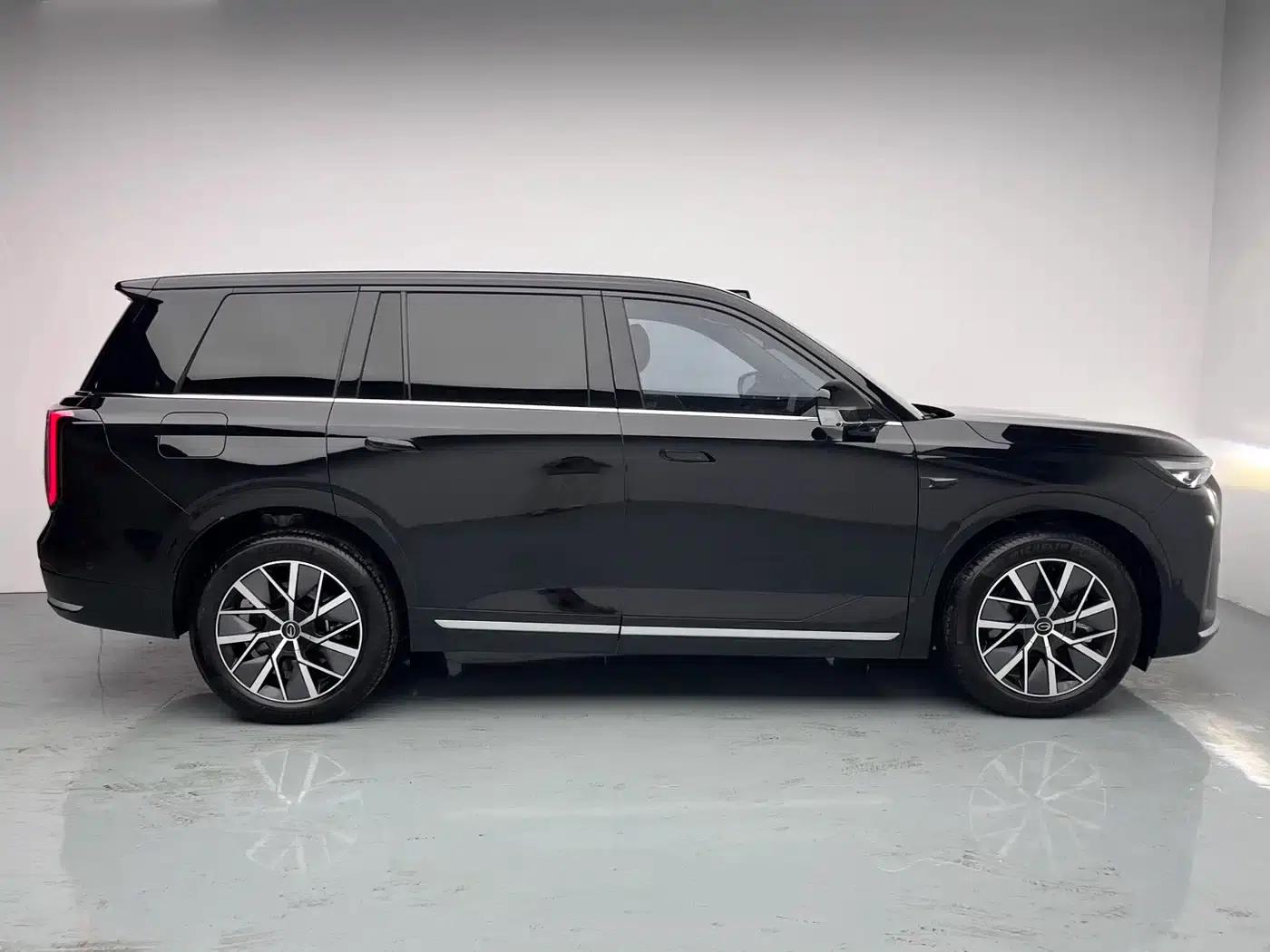 Trumpchi S9 2025 Model, Qiankun Ultra 6-Seater — миниатюра 12