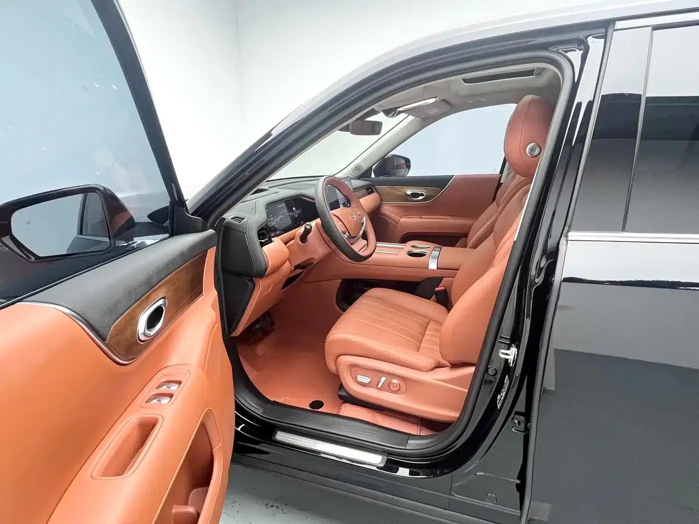 Trumpchi S9 2025 Model, Qiankun Ultra 6-Seater — миниатюра 15