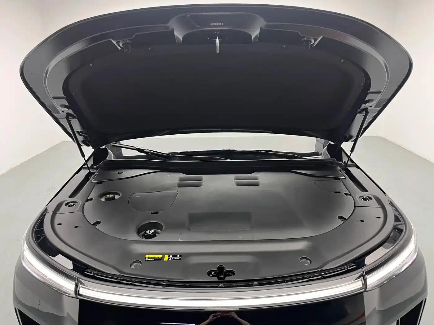 Trumpchi S9 2025 Model, Qiankun Ultra 6-Seater — миниатюра 9