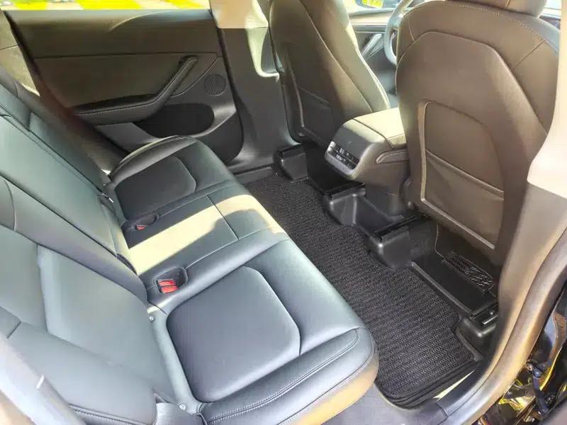 Model Y 2022 Rear-Wheel Drive — миниатюра 18