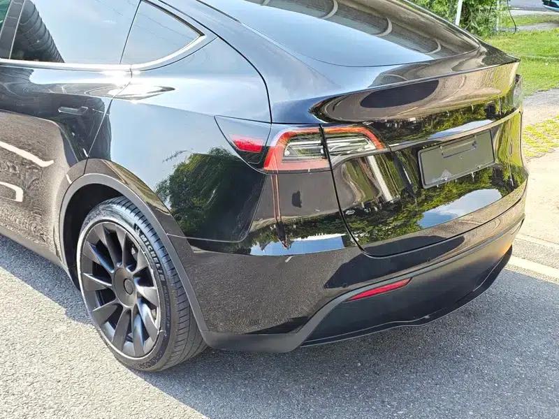 Model Y 2022 Rear-Wheel Drive — миниатюра 9