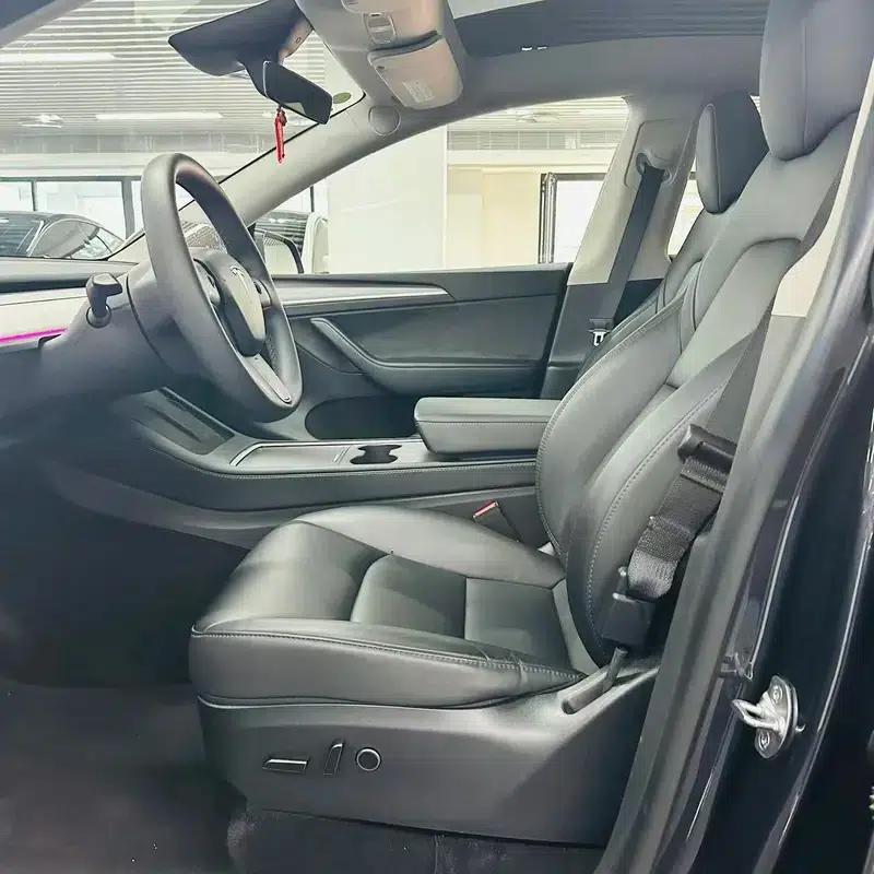 Model Y 2024 Rear-Wheel Drive — миниатюра 9
