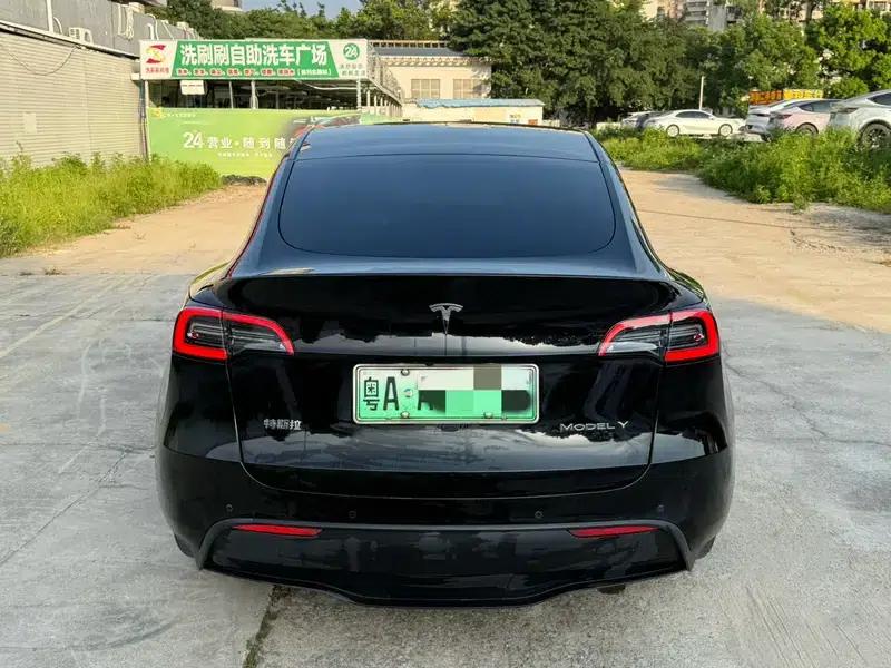Model Y 2022 Rear-Wheel Drive — миниатюра 5