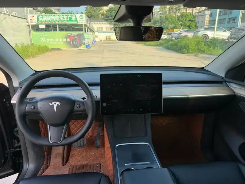 Model Y 2022 Rear-Wheel Drive — миниатюра 8