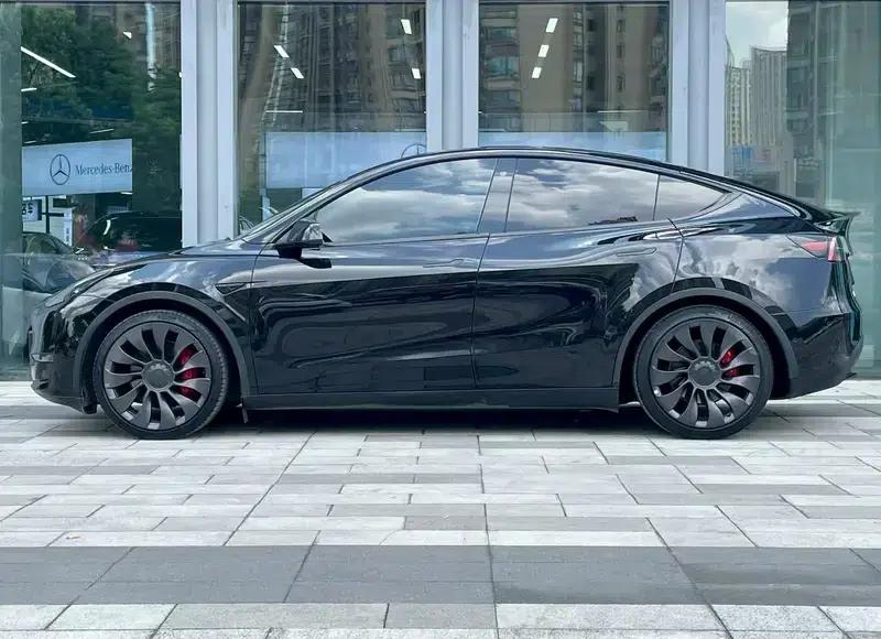 Model Y 2022 Performance All-Wheel Drive — миниатюра 4