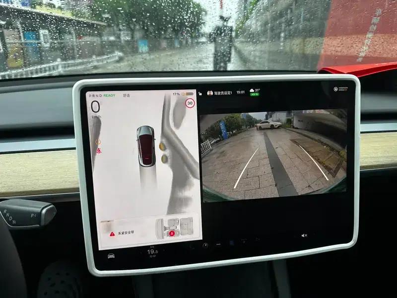 Model Y 2022 Facelift Rear-Wheel Drive Version — миниатюра 5