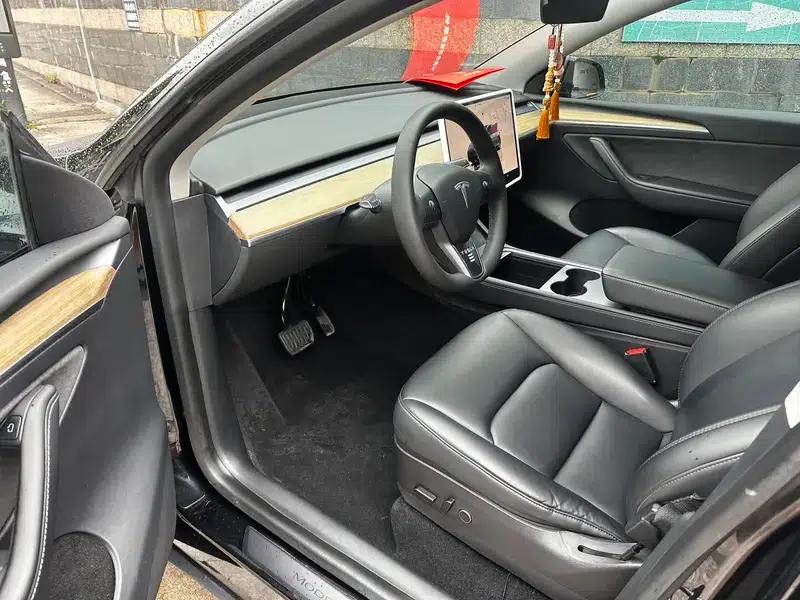 Model Y 2022 Facelift Rear-Wheel Drive Version — миниатюра 9