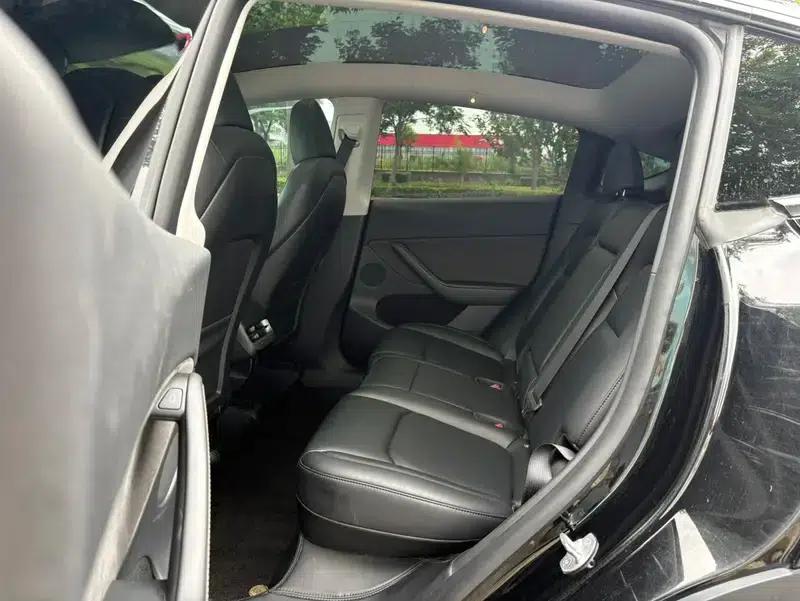 Model Y 2023 Rear-Wheel Drive — миниатюра 11