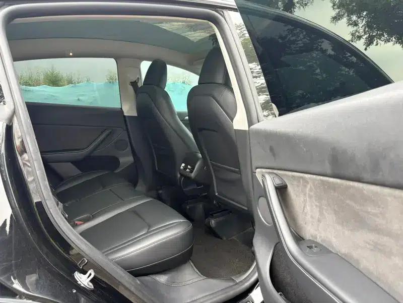 Model Y 2023 Rear-Wheel Drive — миниатюра 14