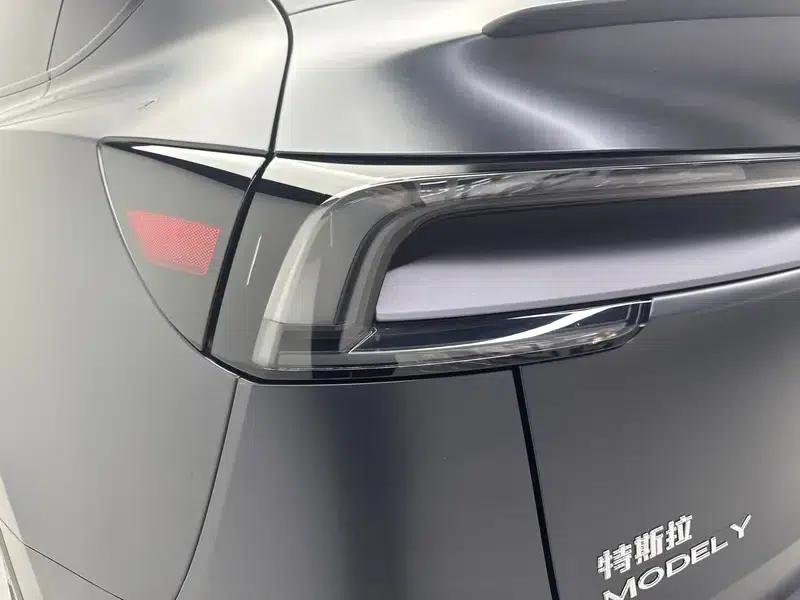 Model Y 2025 Long Range All-Wheel Drive — миниатюра 13