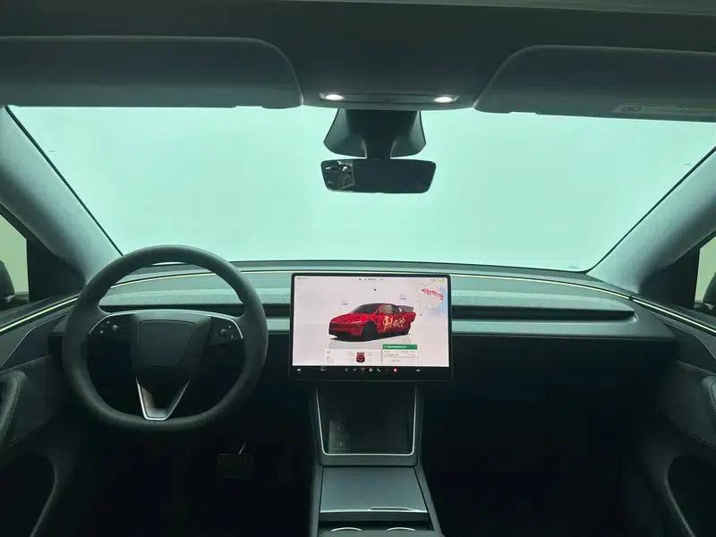 Model Y 2025 Long Range All-Wheel Drive — миниатюра 14