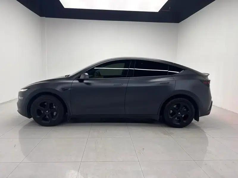 Model Y 2025 Long Range All-Wheel Drive — миниатюра 4