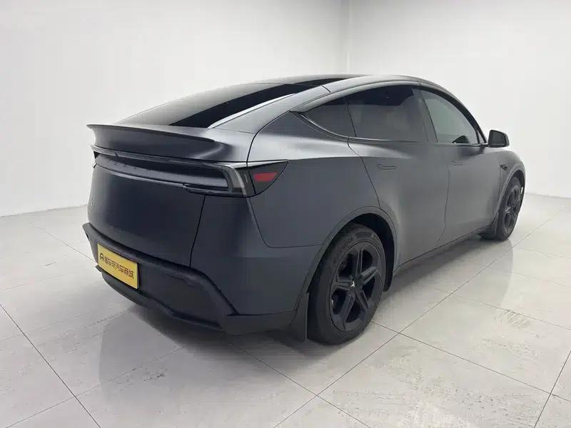 Model Y 2025 Long Range All-Wheel Drive — миниатюра 7