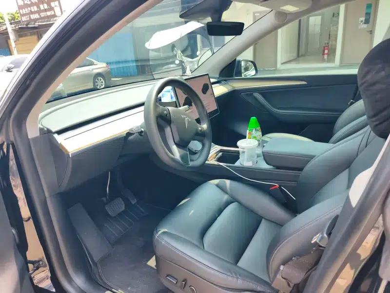 Model Y 2022 Rear-Wheel Drive — миниатюра 7