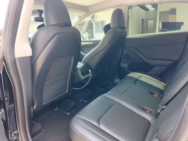 Model Y 2022 Rear-Wheel Drive — миниатюра 9