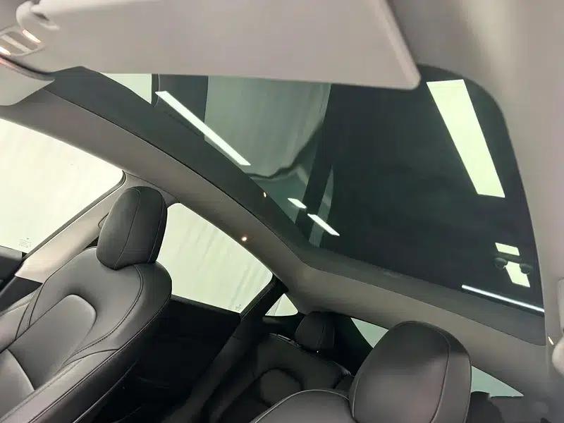 Model Y 2022 Long Range All-Wheel Drive — миниатюра 19