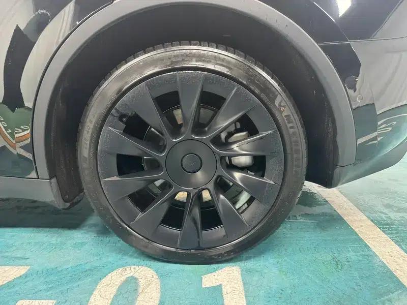 Model Y 2022 Long Range All-Wheel Drive — миниатюра 9