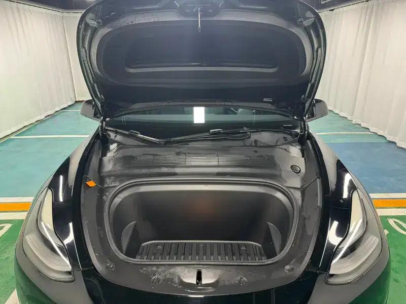 Model Y 2022 Long Range All-Wheel Drive — миниатюра 10