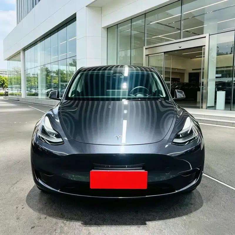 Model Y 2024 Rear-Wheel Drive — миниатюра 2