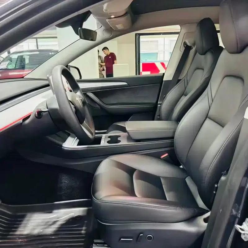 Model Y 2024 Rear-Wheel Drive — миниатюра 9
