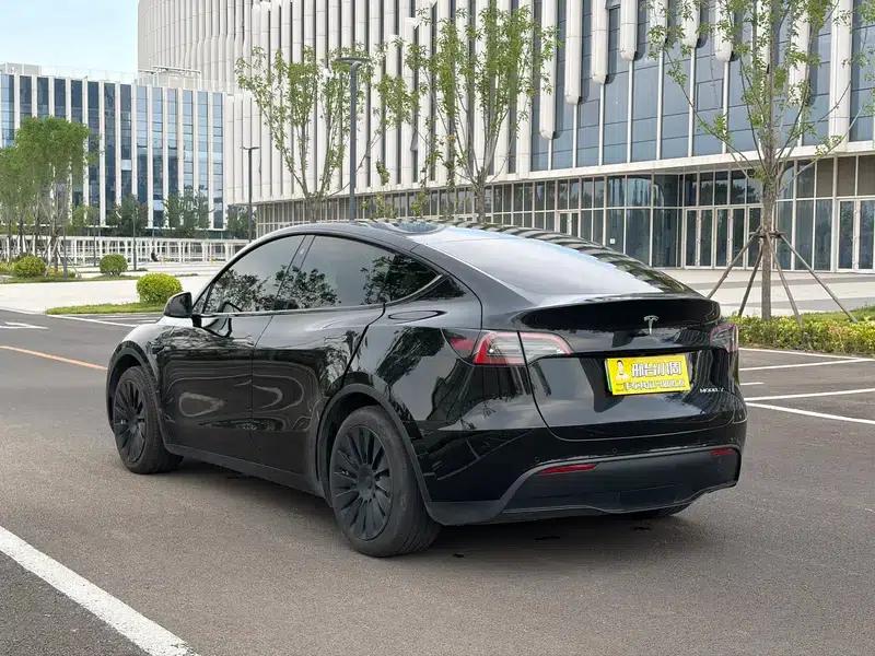 Model Y 2022 Facelift Rear-Wheel Drive Version — миниатюра 4