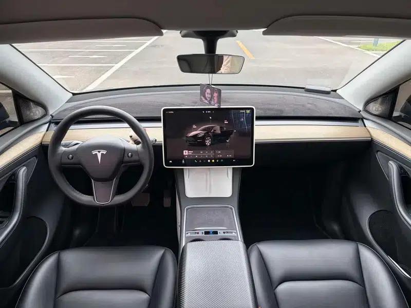 Model Y 2022 Facelift Rear-Wheel Drive Version — миниатюра 7