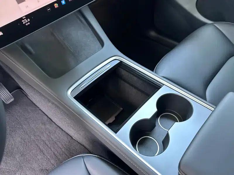 Model Y 2024 Rear-Wheel Drive — миниатюра 17