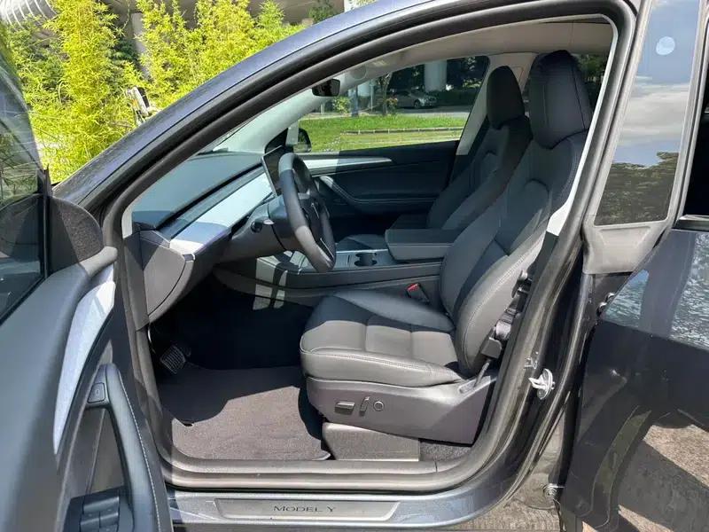 Model Y 2024 Rear-Wheel Drive — миниатюра 23