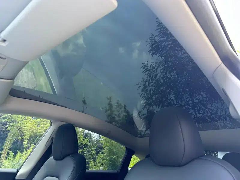 Model Y 2024 Rear-Wheel Drive — миниатюра 27