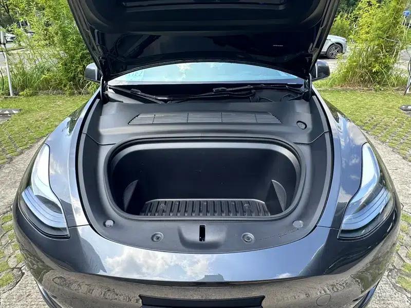 Model Y 2024 Rear-Wheel Drive — миниатюра 32