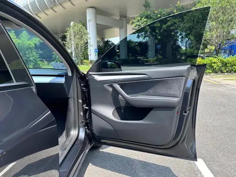 Model Y 2024 Rear-Wheel Drive — миниатюра 34