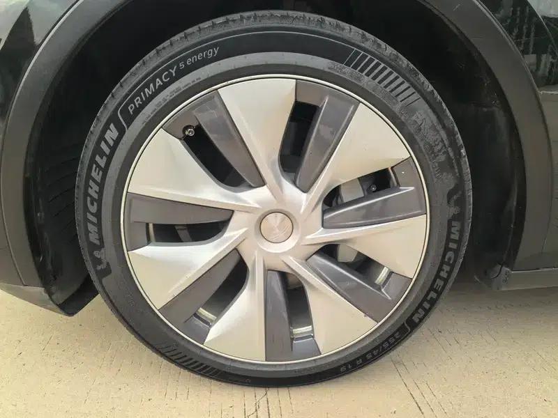 Model Y 2021 Standard Range Rear-Wheel Drive — миниатюра 12