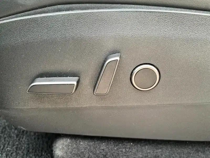 Model Y 2021 Standard Range Rear-Wheel Drive — миниатюра 15