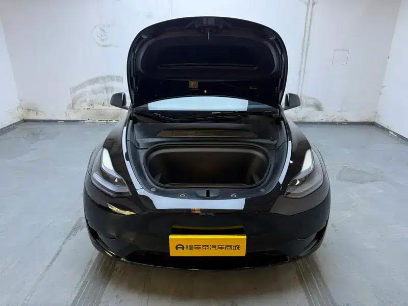 Model Y 2023 Rear-Wheel Drive — миниатюра 10