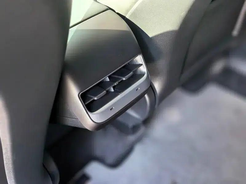 Model Y 2021 Long Range All-Wheel Drive — миниатюра 11