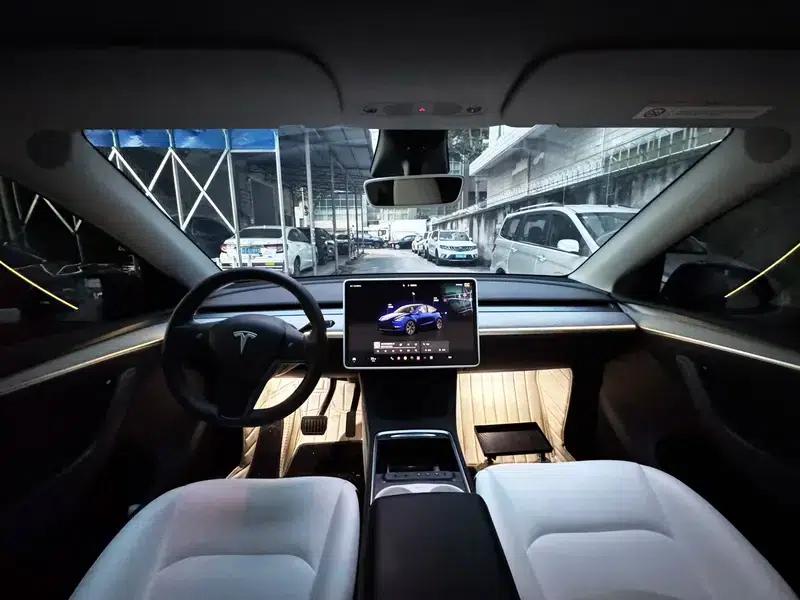 Model Y 2023 Rear-Wheel Drive — миниатюра 13