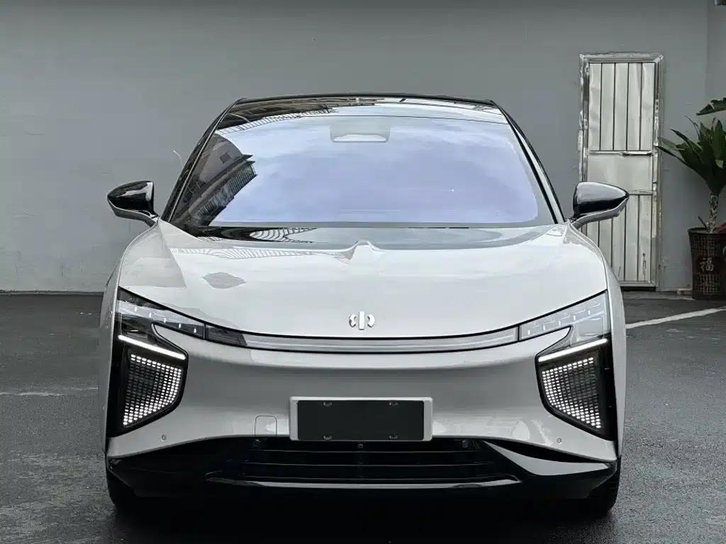 HiPhi X 2021 Flagship Edition 6-seater — миниатюра 2