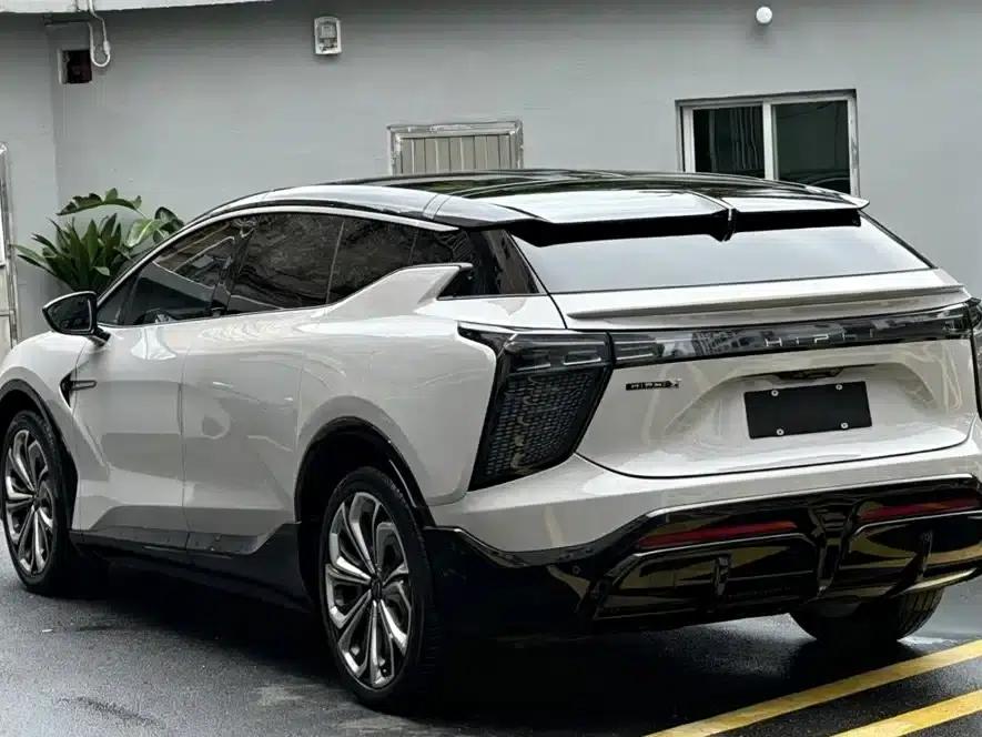HiPhi X 2021 Flagship Edition 6-seater — миниатюра 9