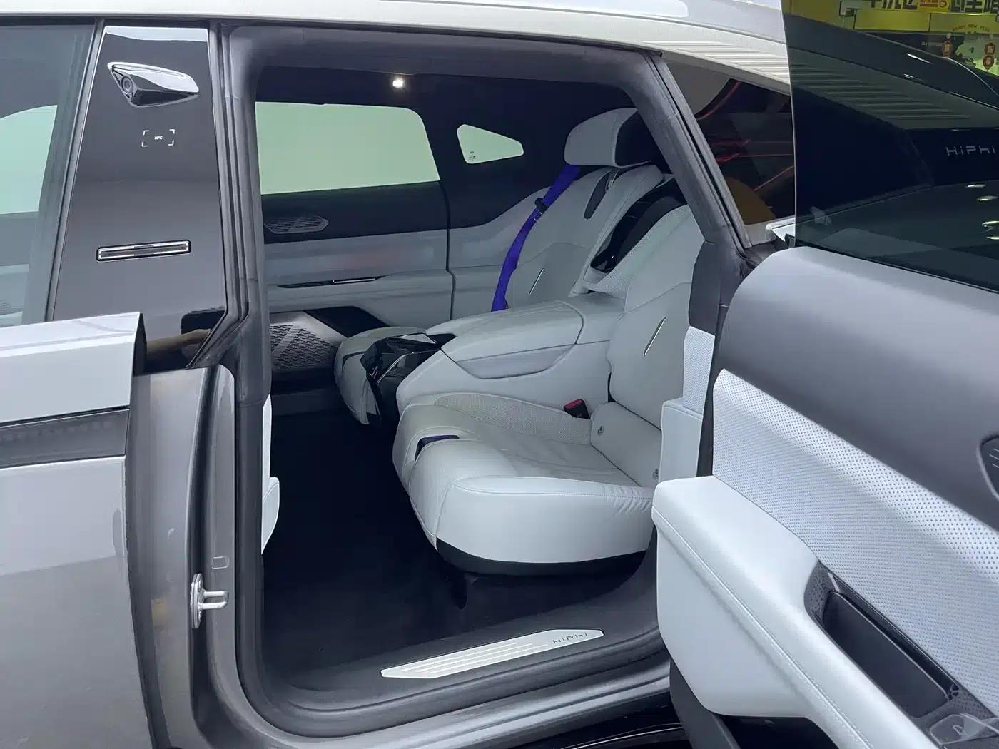 2023 HiPhi Z (Four-seater version) — миниатюра 17