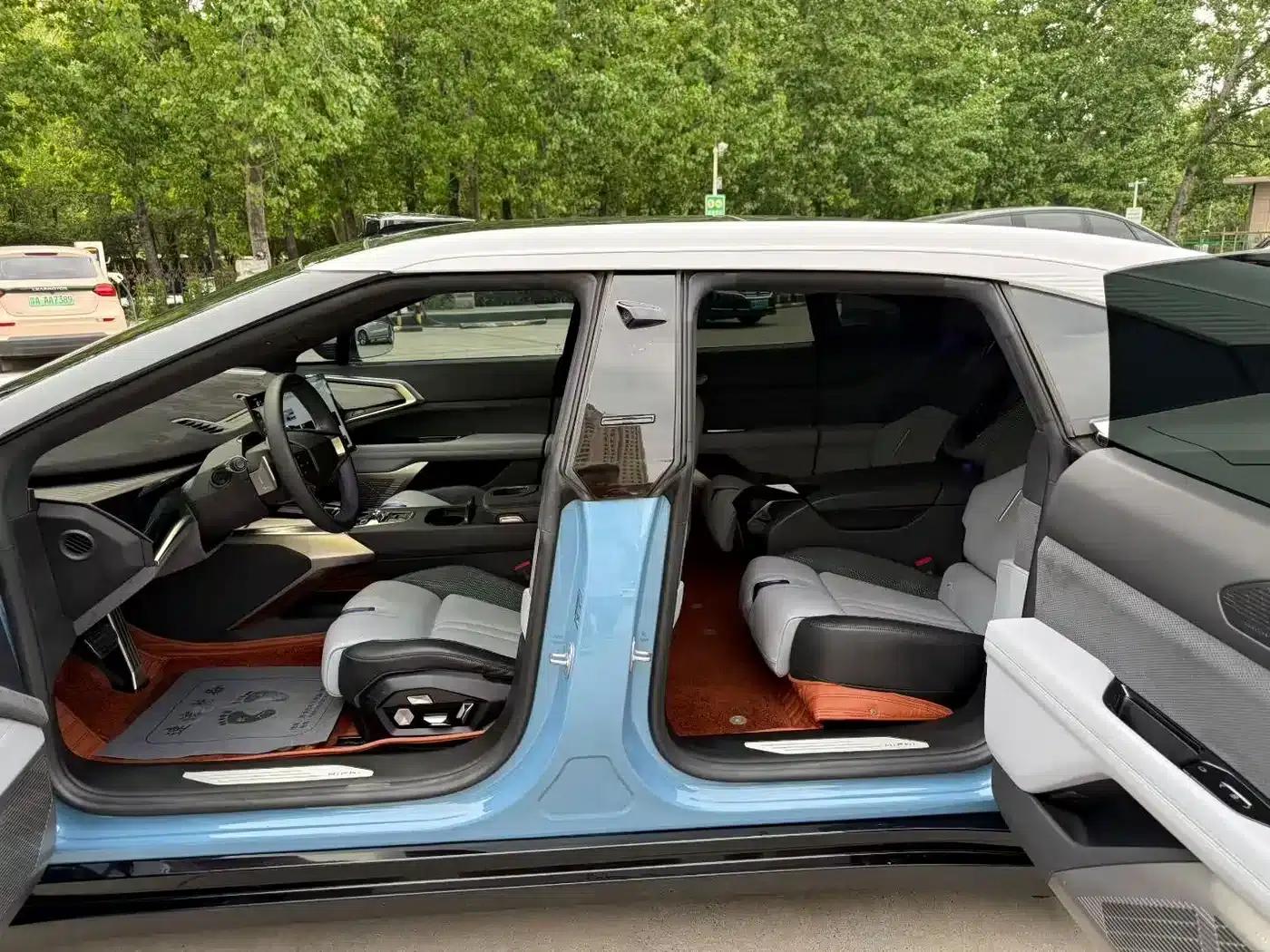 2023 HiPhi Z (Four-seater version) — миниатюра 8