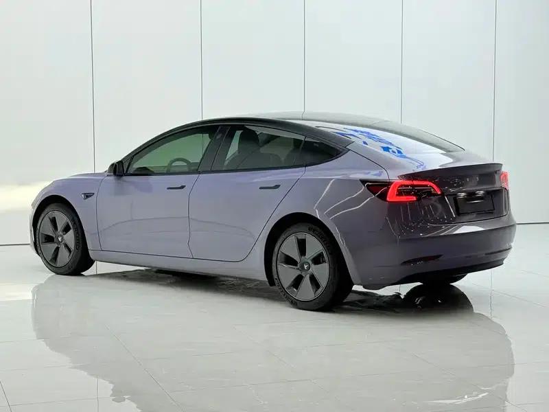 Model 3 2023 Rear-Wheel Drive — миниатюра 3