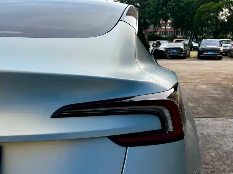 Model 3 2023 Rear-Wheel Drive — миниатюра 27
