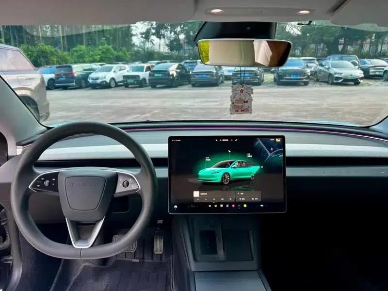 Model 3 2023 Rear-Wheel Drive — миниатюра 30